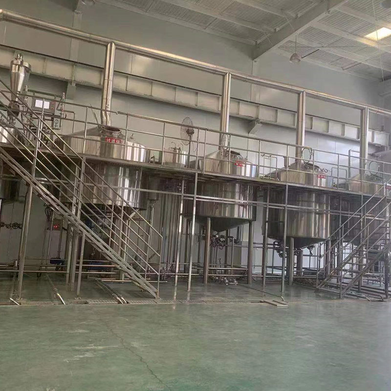 江海精酿啤酒设备厂—平面布置、设备设计、制造、调试、培训等一条龙服务_COPY